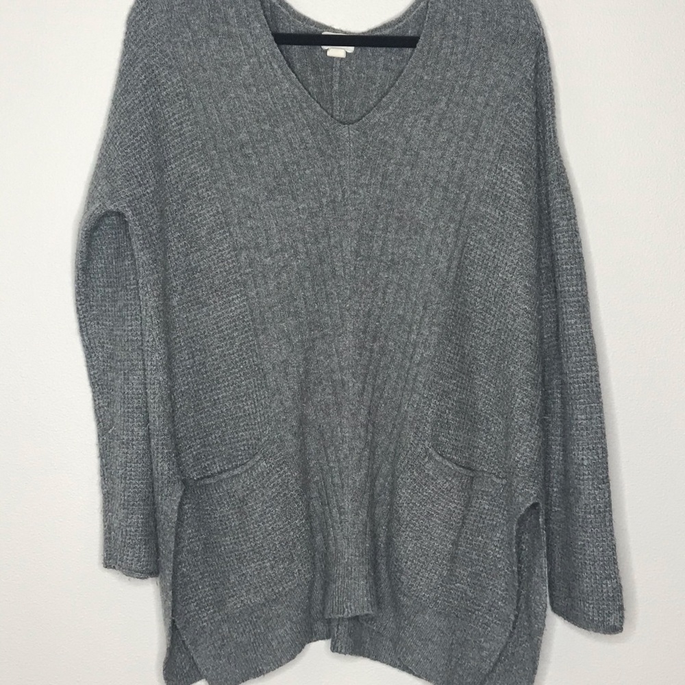 Cozy Sweater w/ Pockets